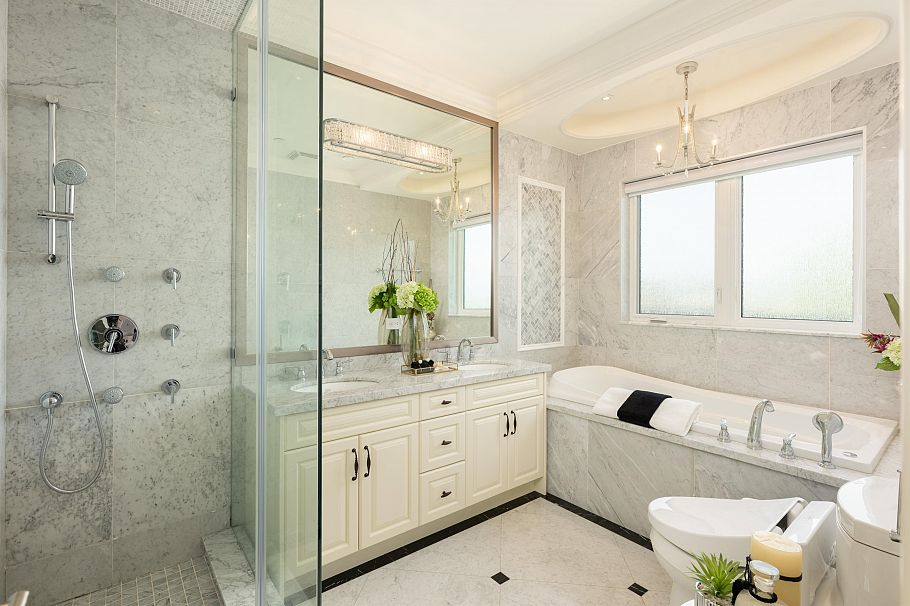 4043 W 11th Avenue Vancouver, BC - 19