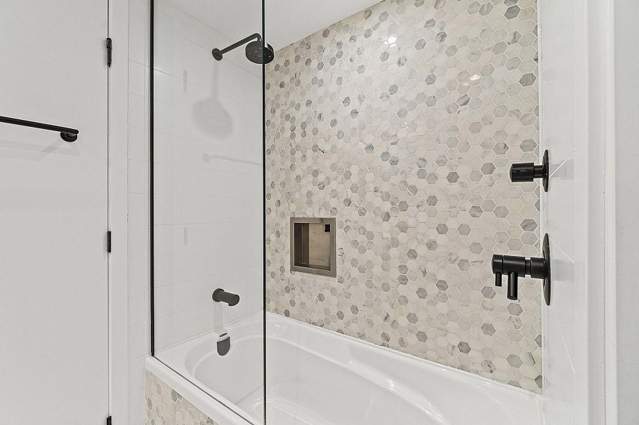 505 1180 Broughton Street Vancouver, BC - 22