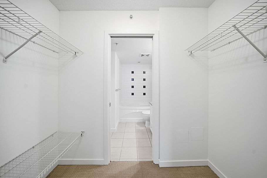 1908 938 Smithe Street Vancouver, BC - 22