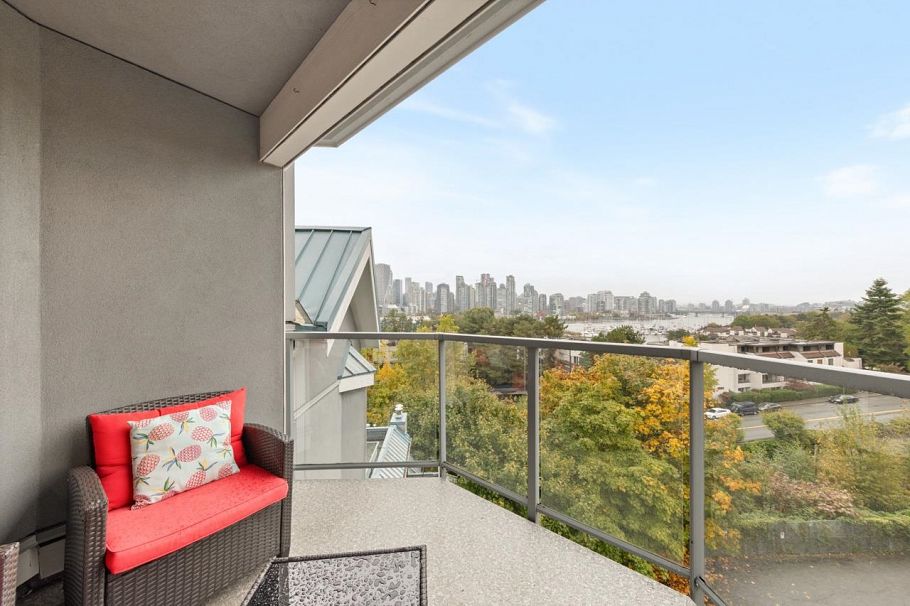 405 1345 W 4th Avenue Vancouver, BC - 11