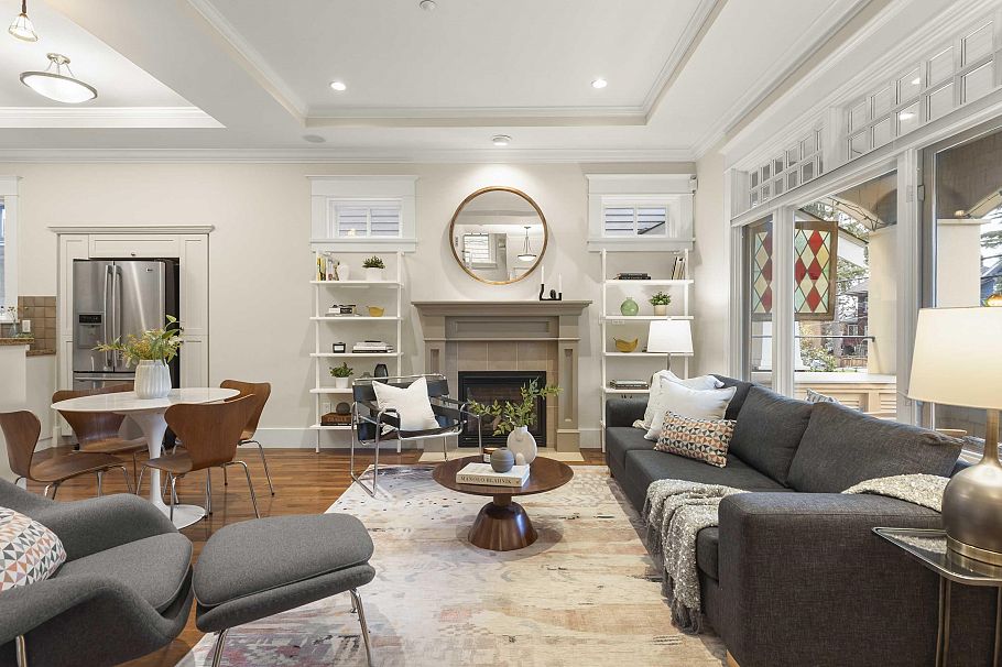 3540 W 5th Avenue Vancouver, BC - 4