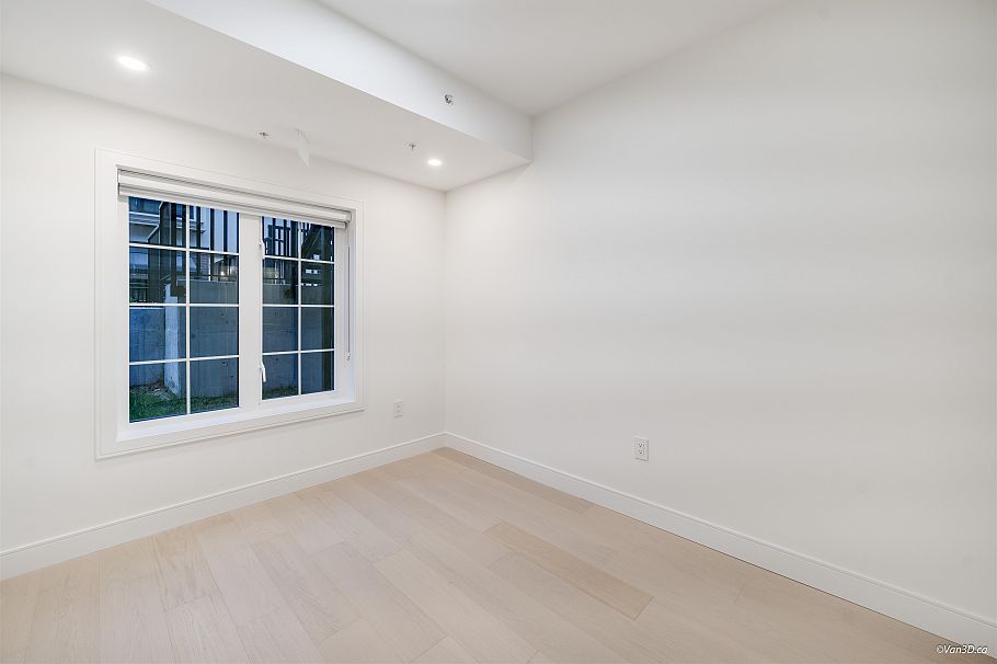 105 918 W 32nd Avenue Vancouver, BC - 28