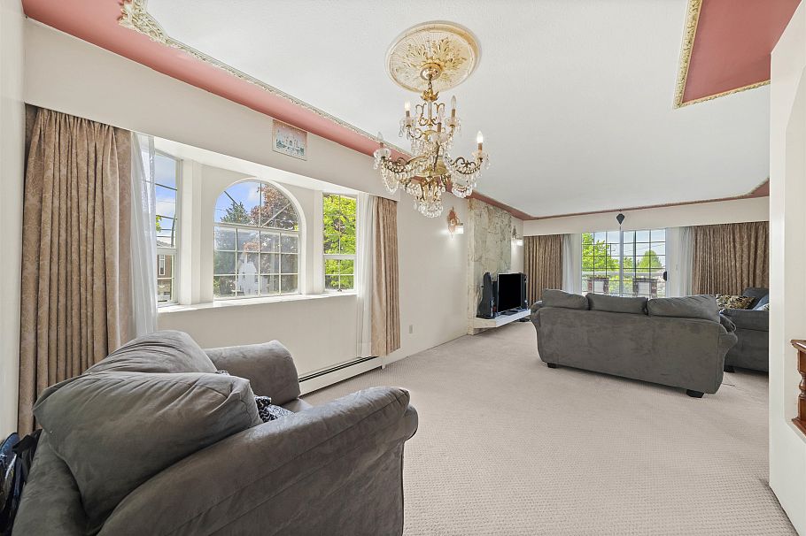 5990 Joyce Street Vancouver, BC - 8