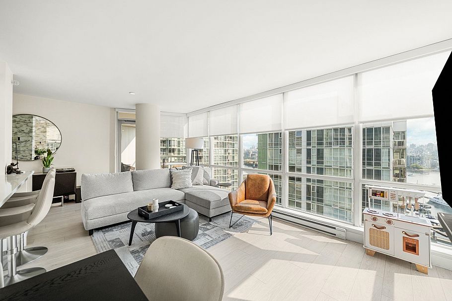 1501 193 Aquarius Mews Vancouver, BC - 26