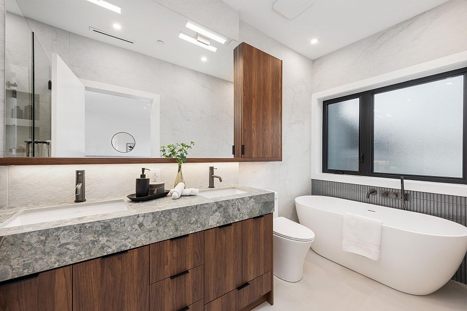 1 273 W 17th Avenue Vancouver, BC - 30