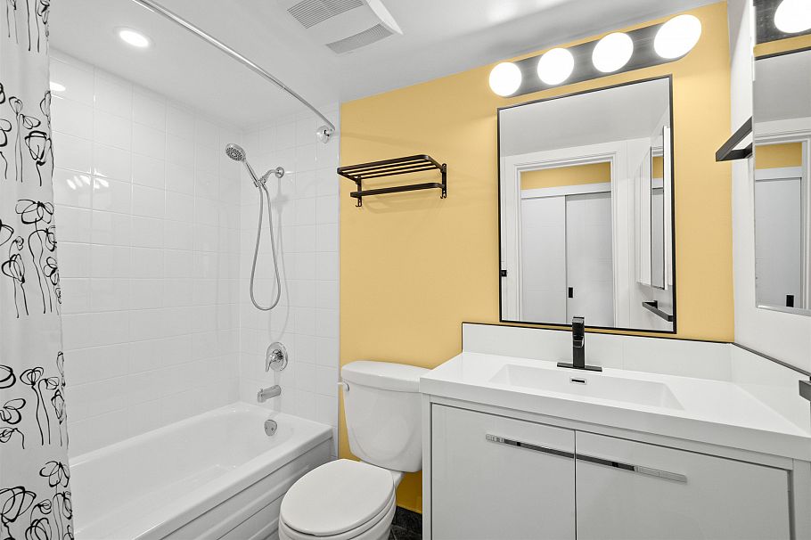 2006 1850 Comox Street Vancouver, BC - 14