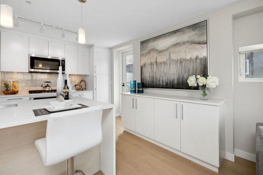 2512 Fraser Street Vancouver, BC - 20