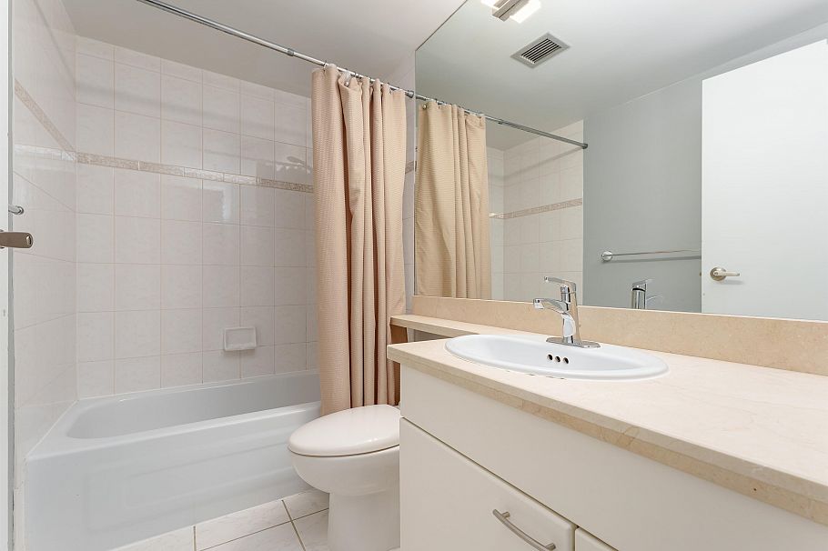 1306 388 Drake Street Vancouver, BC - 10