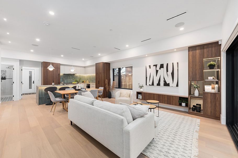 1 273 W 17th Avenue Vancouver, BC - 16