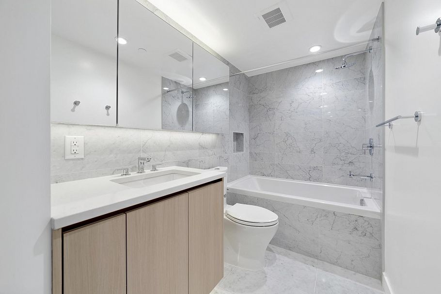 1214 1768 Cook Street Vancouver, BC - 22