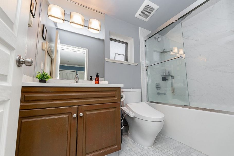 403 1617 Grant Street Vancouver, BC - 15