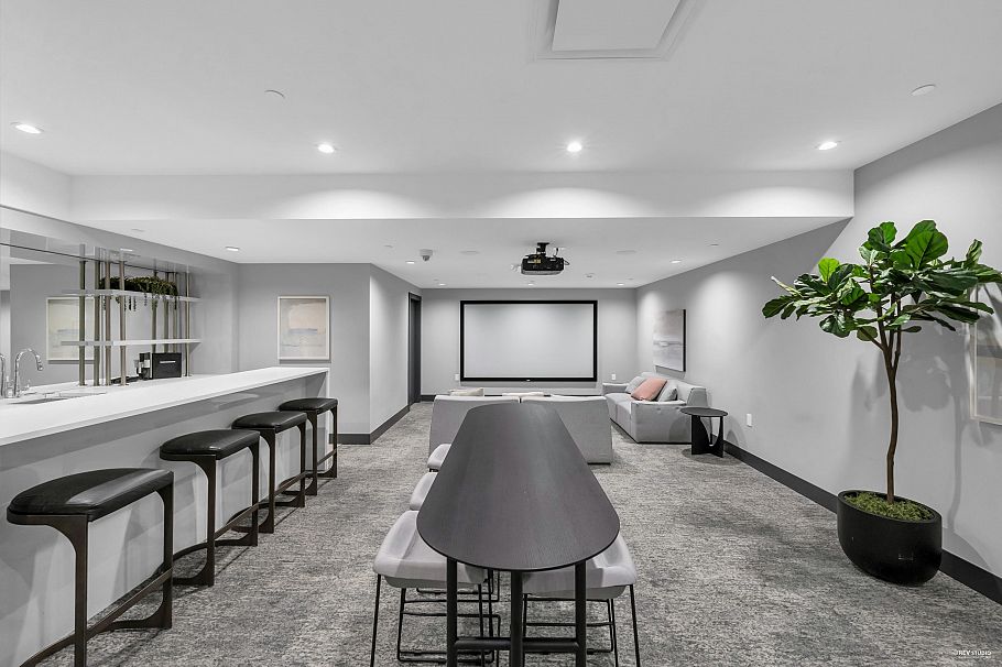 601 3438 Sawmill Crescent Vancouver, BC - 34