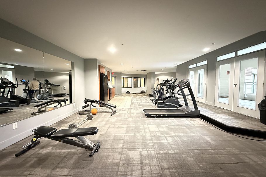 405 4028 Knight Street Vancouver, BC - 25