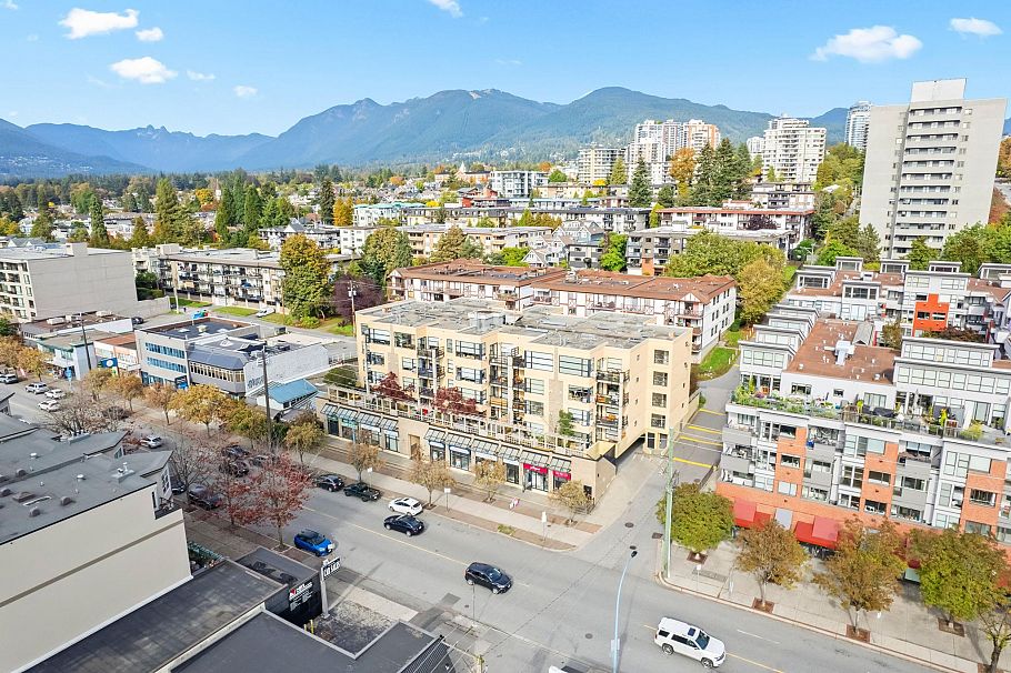 410 124 W 3rd Street North Vancouver, BC - 29