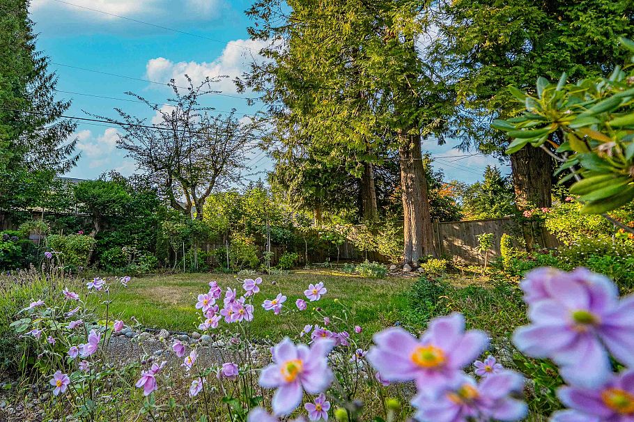 6787 Montgomery Street Vancouver, BC - 38