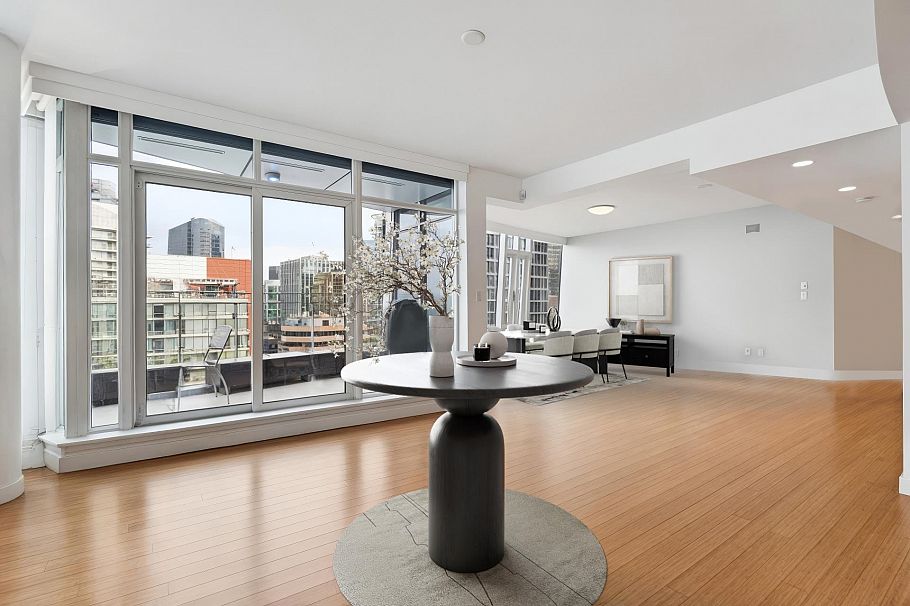 2502 1233 W Cordova Street Vancouver, BC - 11