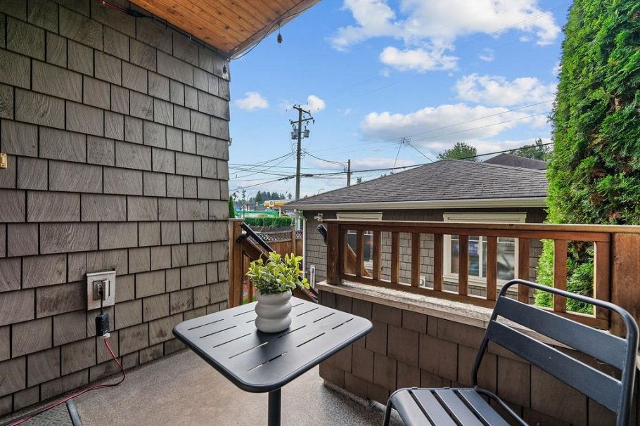 1254 E 11th Avenue Vancouver, BC - 25