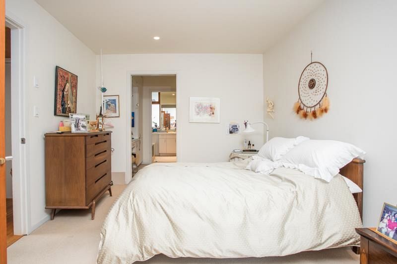 4436 W 12th Avenue Vancouver, BC - 11