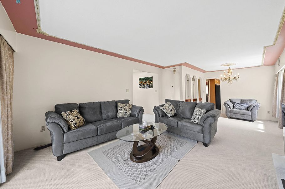 5990 Joyce Street Vancouver, BC - 6