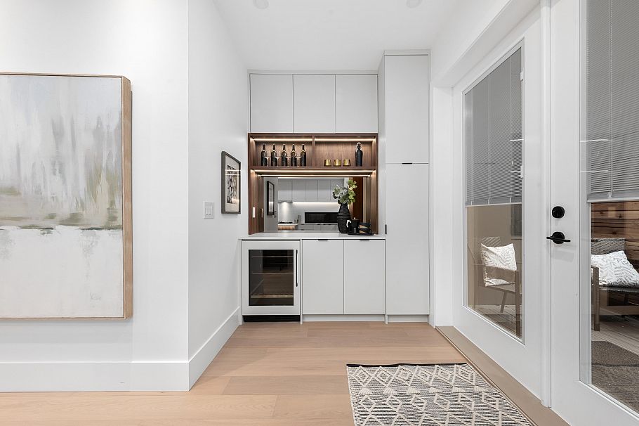 1 275 W 17th Avenue Vancouver, BC - 4