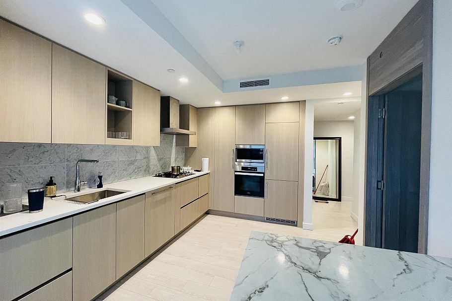 1214 1768 Cook Street Vancouver, BC - 17