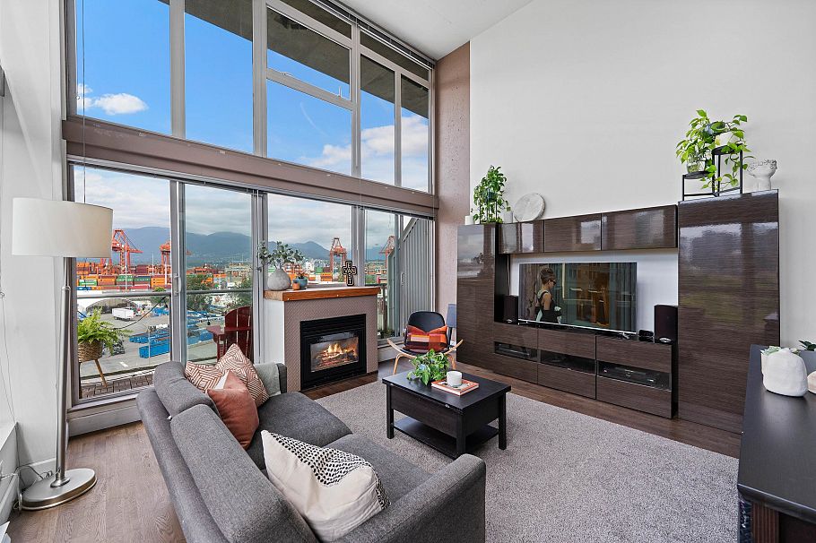 605 289 Alexander Street Vancouver, BC - 3