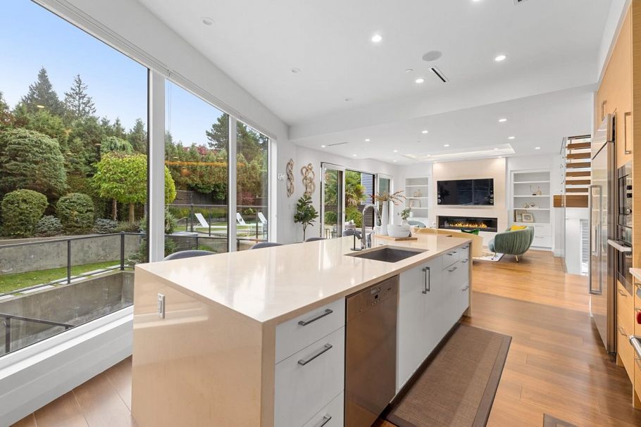 4291 W 29th Avenue Vancouver, BC - 12