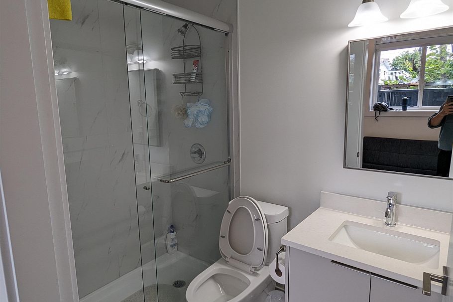 836 W 61st Avenue Vancouver, BC - 26