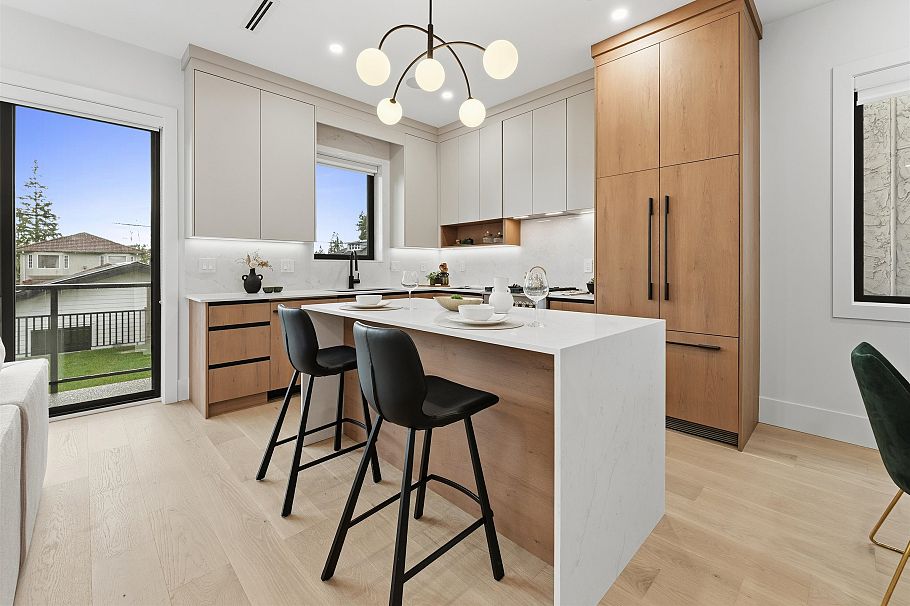 2 3218 W 38th Avenue Vancouver, BC - 5