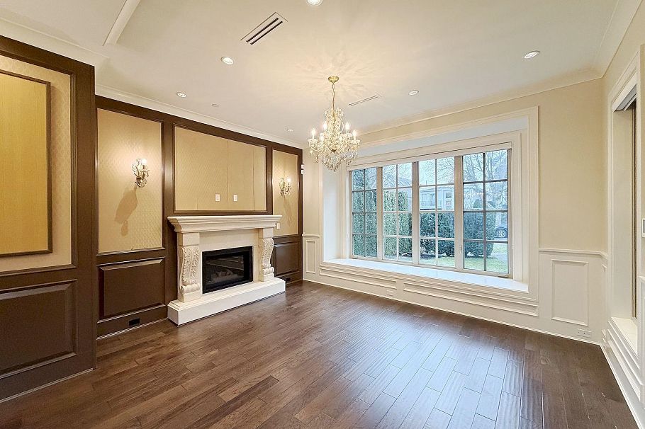 3393 W 30th Avenue Vancouver, BC - 3