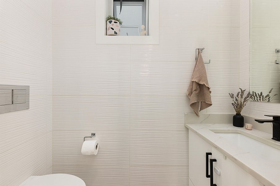 2055 Venables Street Vancouver, BC - 15