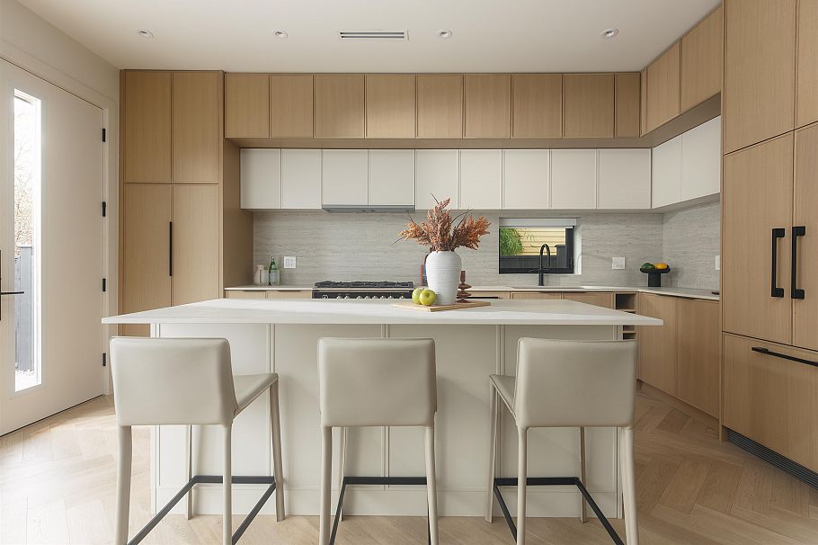 2 58 E 40th Avenue Vancouver, BC - 3