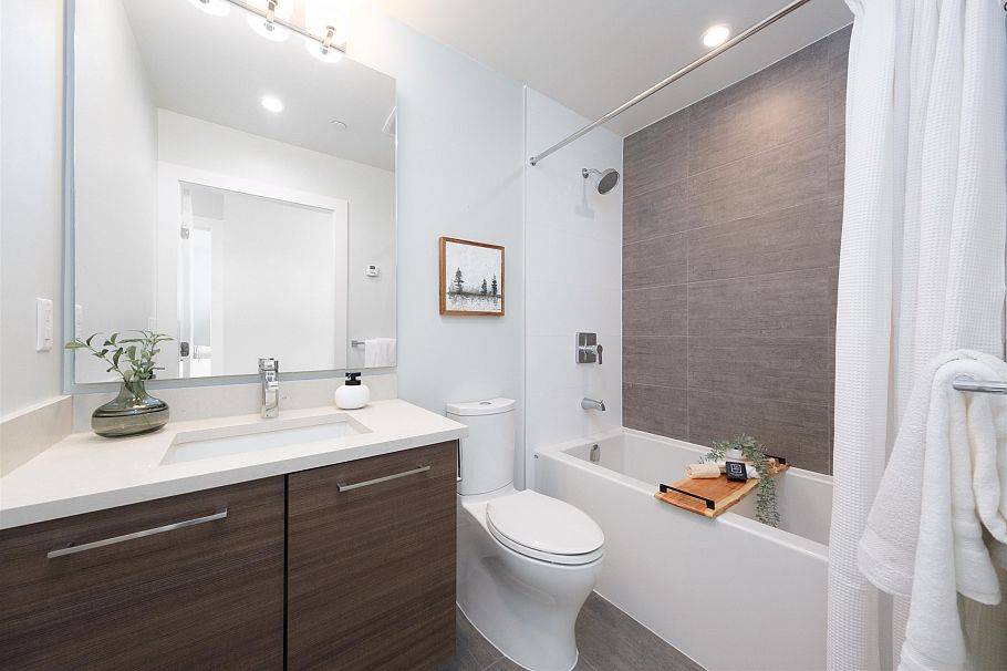 703 8580 River District Crossing Vancouver, BC - 19