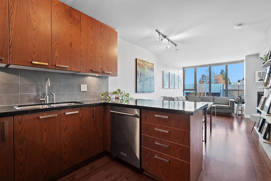 316 3228 Tupper Street Vancouver, BC - 19