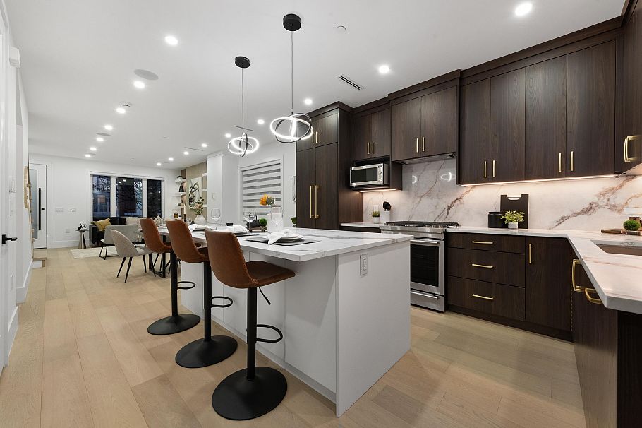 2 7361 Fraser Street Vancouver, BC - 12