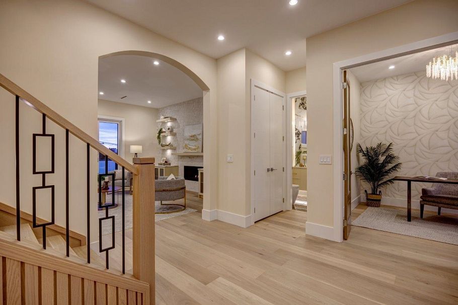 361 E 22nd Street North Vancouver, BC - 9