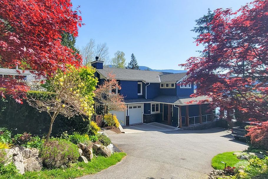 5125 Indian River Drive North Vancouver, BC - 6