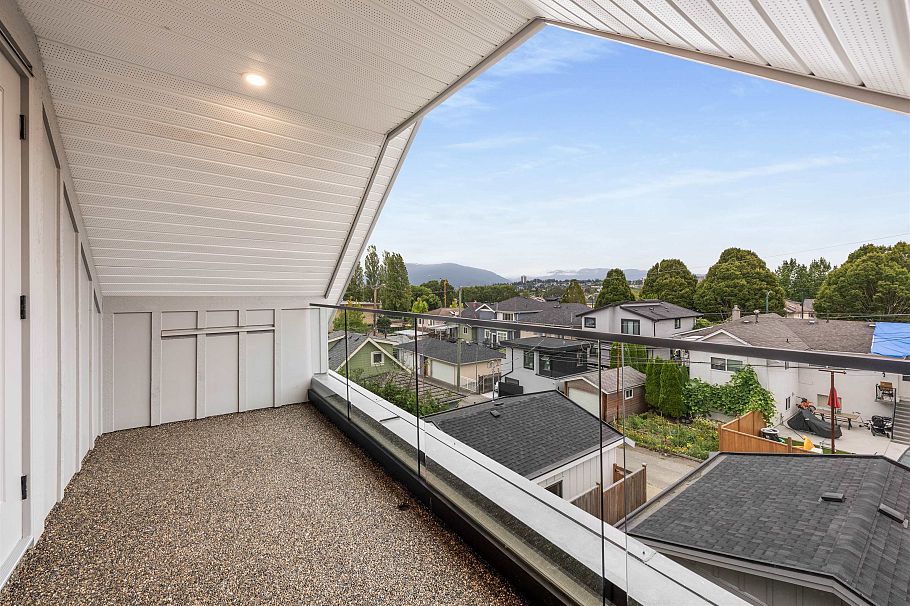 2 1160 Rossland Street Vancouver, BC - 26