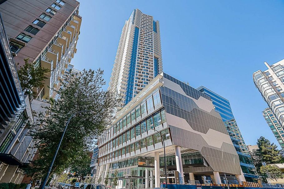 3508 1289 Hornby Street Vancouver, BC - 4