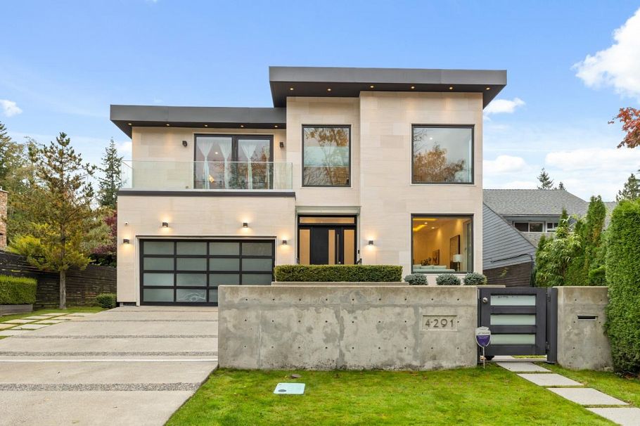 4291 W 29th Avenue Vancouver, BC - 1