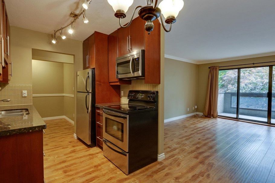 306 975 W 13th Avenue Vancouver, BC - 8