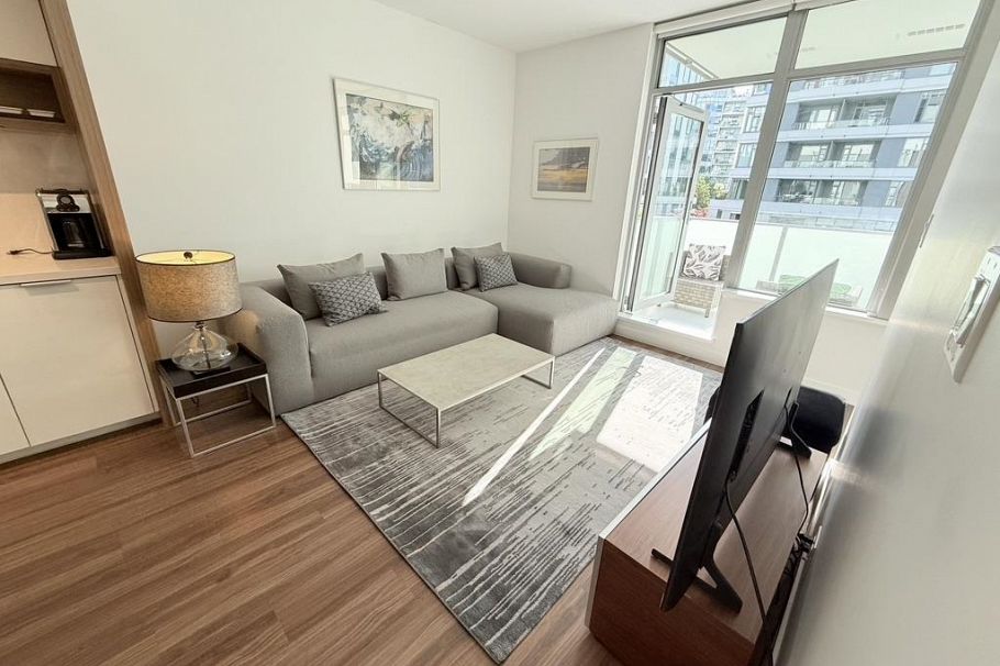 313 1661 Quebec Street Vancouver, BC - 17