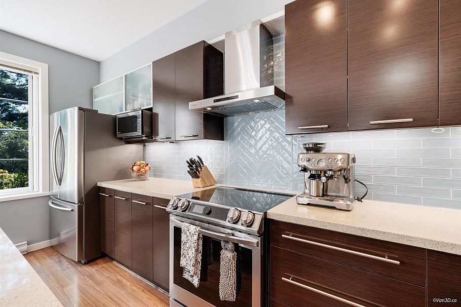 25 550 Browning Place North Vancouver, BC - 3