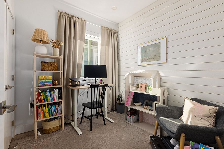 2055 Venables Street Vancouver, BC - 21