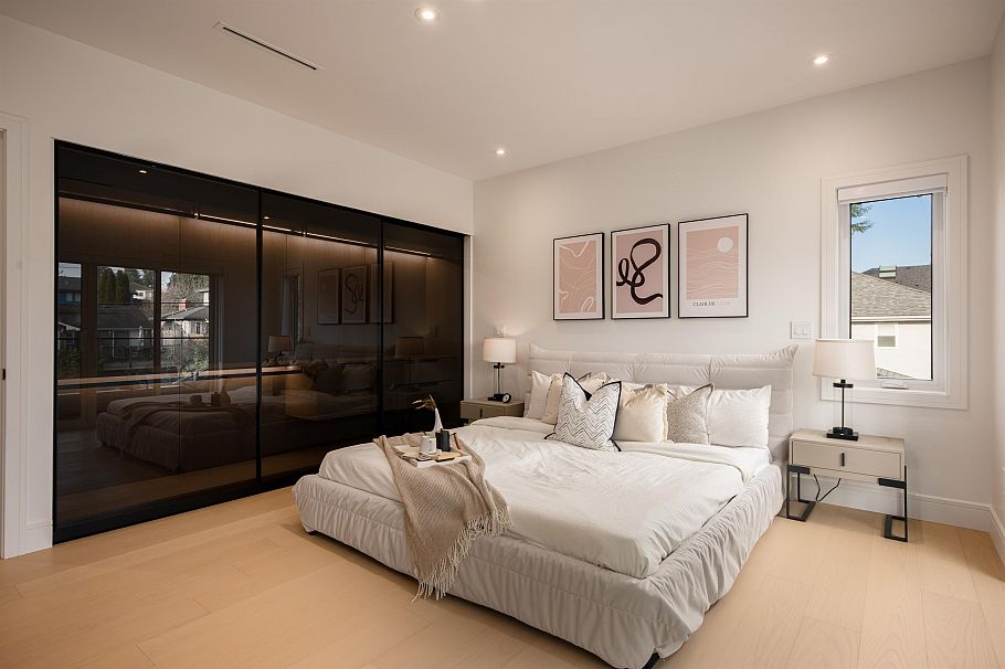 7382 Maple Street Vancouver, BC - 22