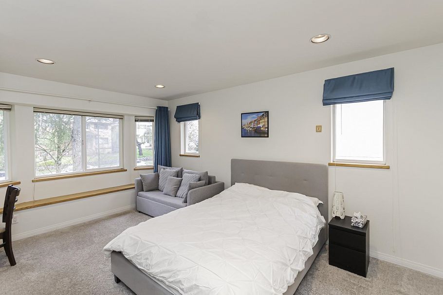 3456 W 36th Avenue Vancouver, BC - 16