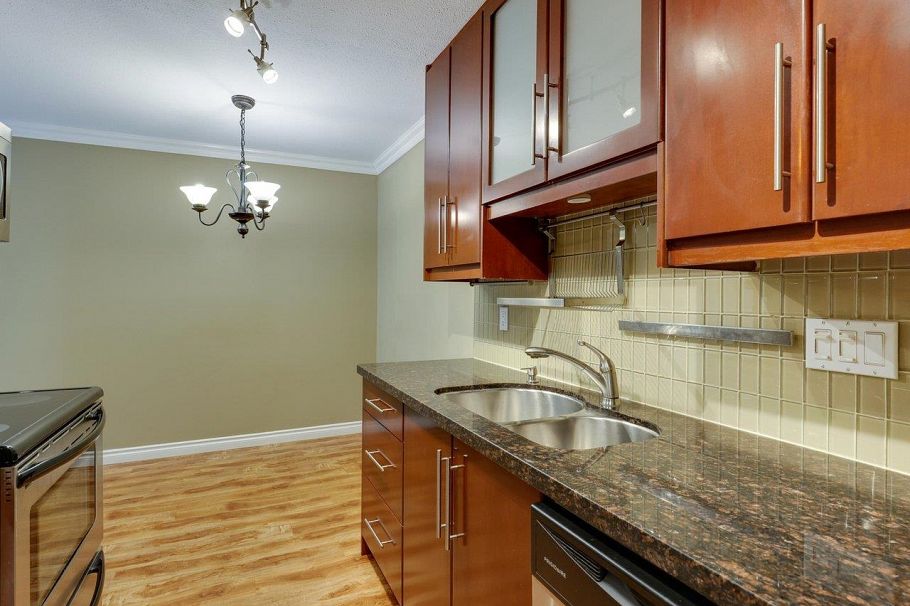 306 975 W 13th Avenue Vancouver, BC - 13