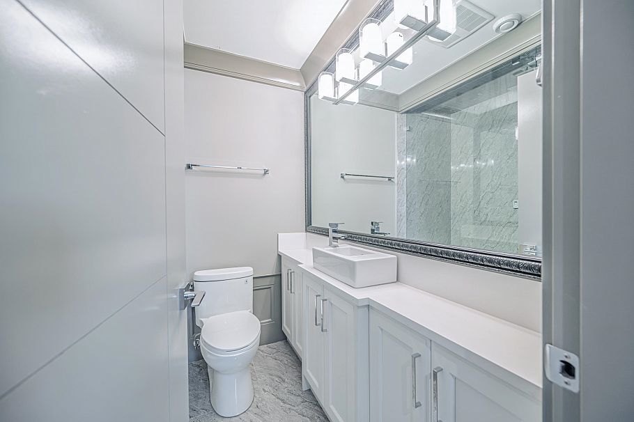 3792 Puget Drive Vancouver, BC - 23