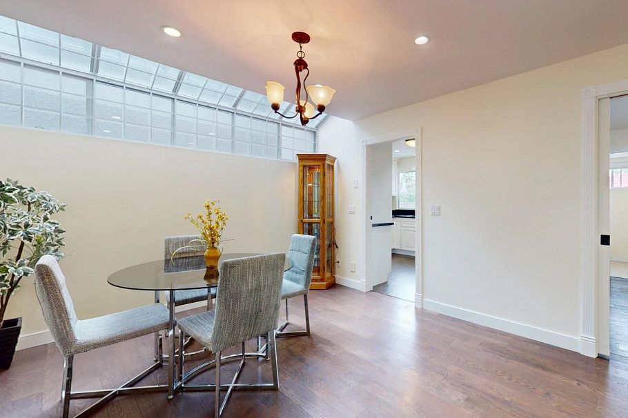 2789 W 24th Avenue Vancouver, BC - 8