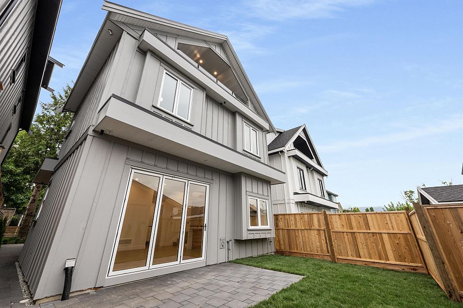 2 1160 Rossland Street Vancouver, BC - 30